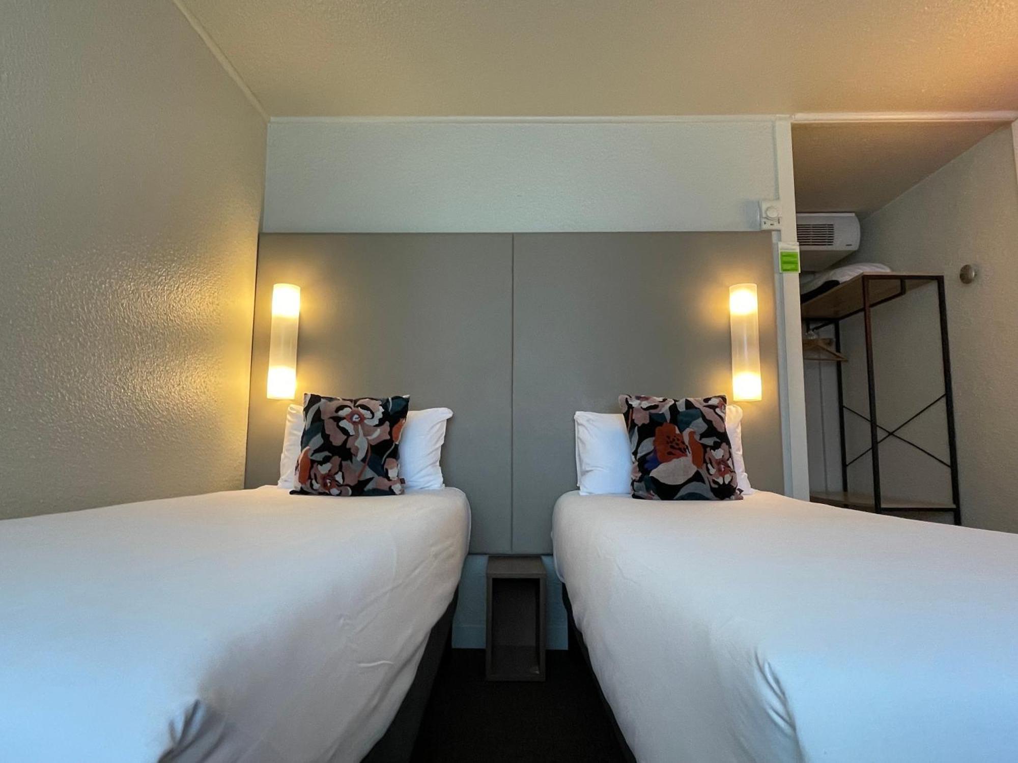 Hotel Brit Sud 3*